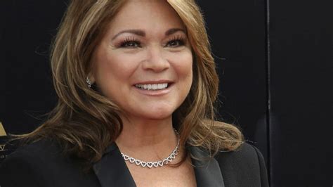 Valerie Bertinelli Says To Protect Mental Health She No Longer Weighs Herself Good Morning America
