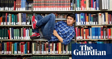 It follows the adventures of comedian ronny chieng as an international student, partly fictional and partly based on his own experiences as a law student in melbourne, australia. Ronny Chieng: International Student review - giant beers ...