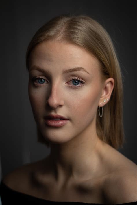 What Do You Think Of This Headshot I Took For A Dancer Please Give