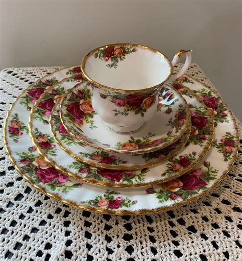 Vintage Royal Albert Old Country Roses Place Setting Etsy