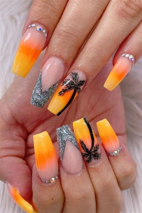 33 Simple Beach Nails Designs For Summer Nails 2021