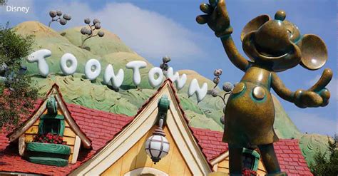 8 Things We Love About Mickeys Toontown In Disneyland