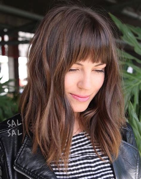 60 Fun And Flattering Medium Hairstyles For Women Of All Ages Hair