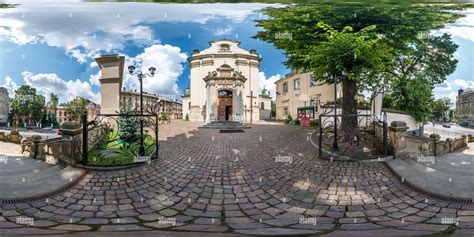 Vista A Gradi Di Lviv Ucraina Agosto Completa Perfetta