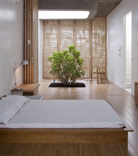 For growing families, a bunk bed is a great way to free up floor space in a small shared room. 40 Low Height & Floor Bed Designs That Will Make You Sleepy