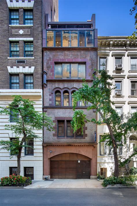 Citiparking is manhattan's premier upper east side parking company. For $12.5M, this Upper East Side townhouse comes with a 40 ...