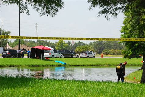 Breaking Mans Body Found In Pond Near Sheriffs Office Courthouse