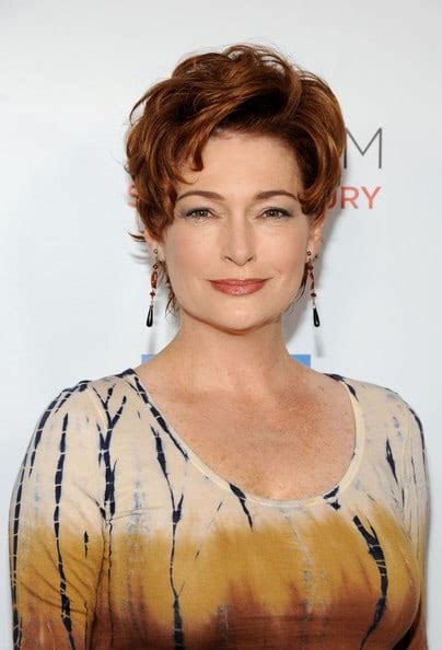 Image Of Carolyn Hennesy