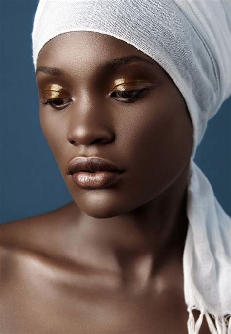 Top selection of 2020 black hair gold eye, beauty & health, jewelry & accessories, apparel accessories, home & garden and more for 2020! African Women - Africa is Back | Dark skin makeup, Glossy makeup, Glossy eyes