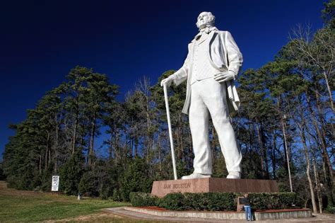 Sam Houston Monument Youll Find This Rather Out Of Place Statue As