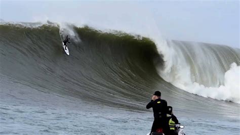 Surfing Mavericks In Heavy Conditions Youtube