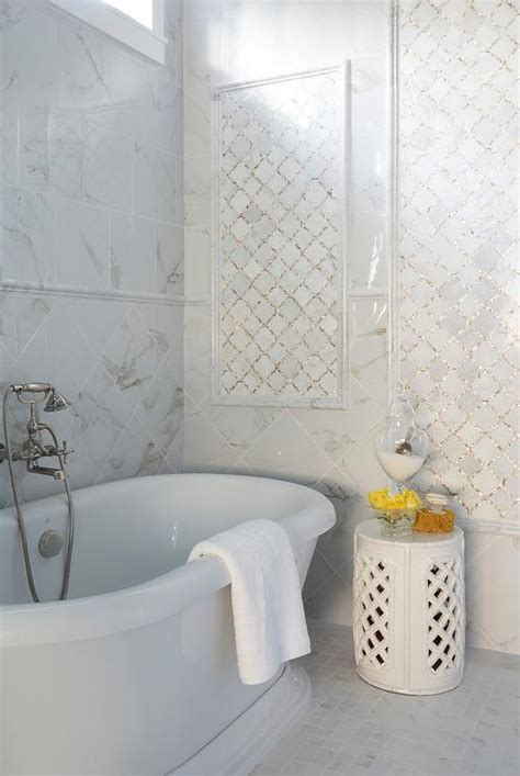 34 Eye Catchy Arabesque Tile Ideas For Bathrooms Shelterness