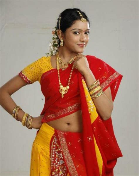 Desi Village Girls Showing Their Hot Sexy Navel In Sexy Half Saree Hot Actress Desi Aunties