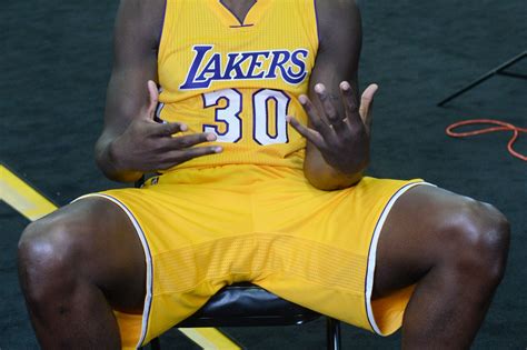 Los Angeles Lakers Julius Randle Fined For Making Obscene Gesture