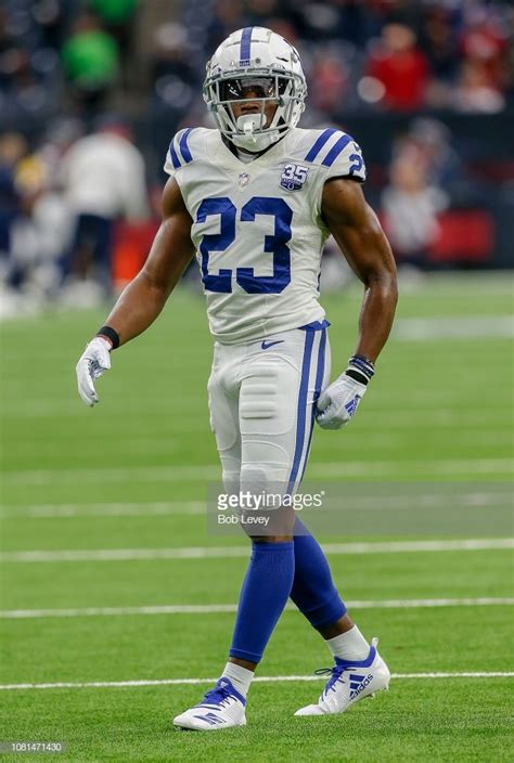 News Photo Kenny Moore Ii Of The Indianapolis Colts Warms Up Baltimore Colts Cincinnati