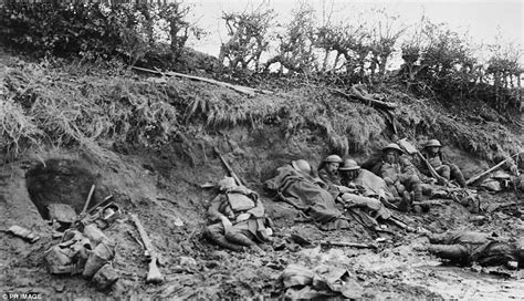 Photos Of Australian Soldiers In Battle Of Passchendaele Daily Mail
