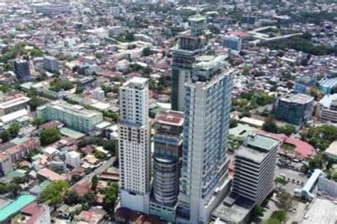 cebu s economy plummets 12 45 in 2020 the freeman