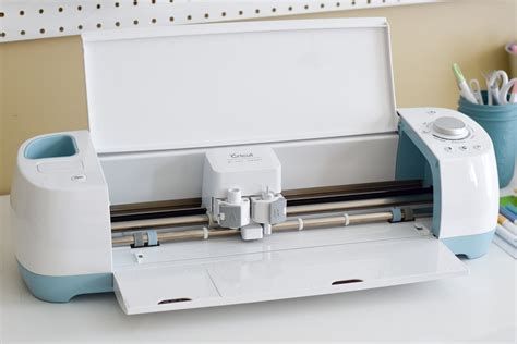Cricut Explore Air: Choosing a New Cutting Machine - Typically Simple
