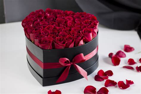 Black Heart Shaped Box For Flowers Forever Roses Large Black Heart