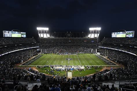 Raiders Could Return To Oakland Coliseum For 2019 Season Silver And
