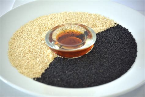 Sesame oil benefits for hair. Sesame seeds, oil benefits and uses: A Fountain of Youth!