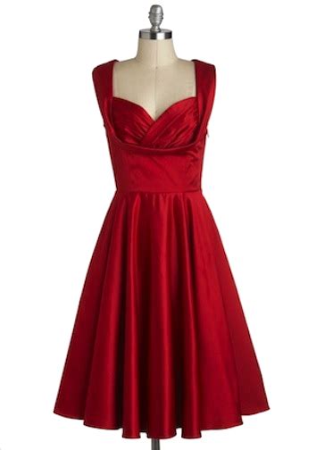 A wedding dress or wedding gown is the clothing worn by a bride during a wedding ceremony. meaning - Can "dress" mean "skirt"? - English Language ...