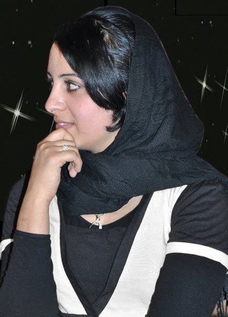 The Best Artis Collection Pashto Afghan Dari Female Singer Farzana Naz Biography And Latest