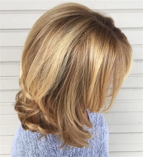 It's the perfect choice for someone who doesn't want to go too blonde, as it helps bring out the naturally warm glow of your skin. 22 Honey Blonde Hair Colors You Have to See in 2020