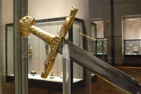 14 Most Famous Swords In History Nerdable