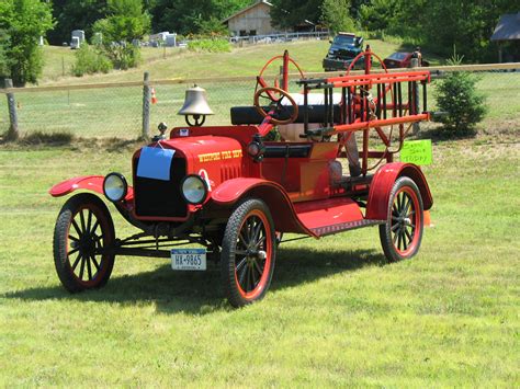 Chilson's Antique and Classic Firefighting Equipment Show - - The