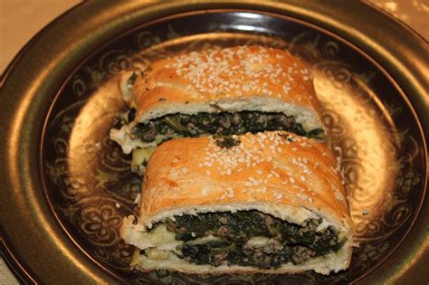 Perfect for holidays, potlucks, church functions and more. Spinach Bread (Italian Binulati) | Italy food, Recipes, Food