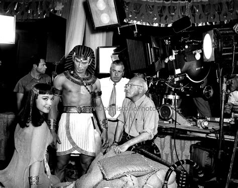 hollywood historic photos cecil b demille 1956 the ten commandments