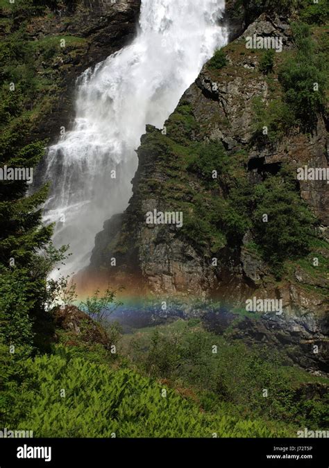 Waterfall Rainbow Abyss Refraction Mountain Water Drop Waterdrop Water