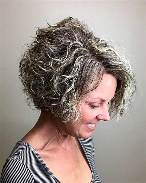 Flattering Inverted Bobs For Curly Hair Hairstylecamp