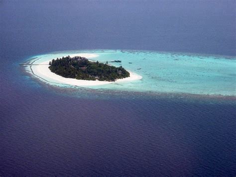 In unserem bungalow mit eingezäuntem grundstück, nur 200m vom strand entfernt sollte dies möglich sein! Die eigene Malediven Insel kaufen? Preise aufgetaucht ...