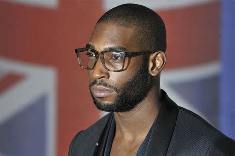 39 euros la monture + deux verres correcteurs ! Lunettes de vue homme tendance: quelle monture pour vous ...
