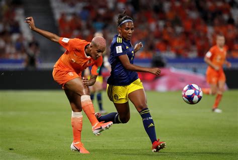 Vietnamnet cập nhật kết quả bóng đá hôm nay 25/5, kết quả các trận đấu trong nước và quốc tế đáng chú ý. Hà Lan vào chung kết World Cup nữ nhờ bàn thắng "vàng ...