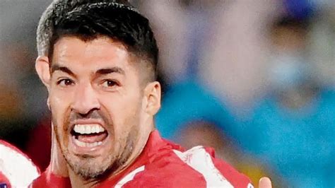 Transfer News Luis Suarez Signs Short Term Deal To Rejoin Nacional