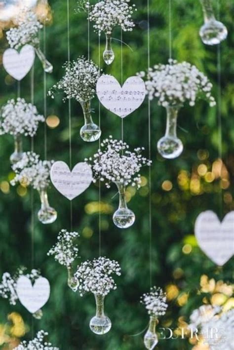 Beautiful Backyard Wedding Decor Ideas To Get A Romantic Impression 21