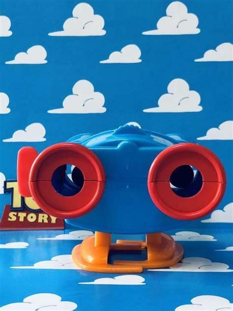 Disney On Ice Only Pixar Toy Story Lenny Binoculars Fig