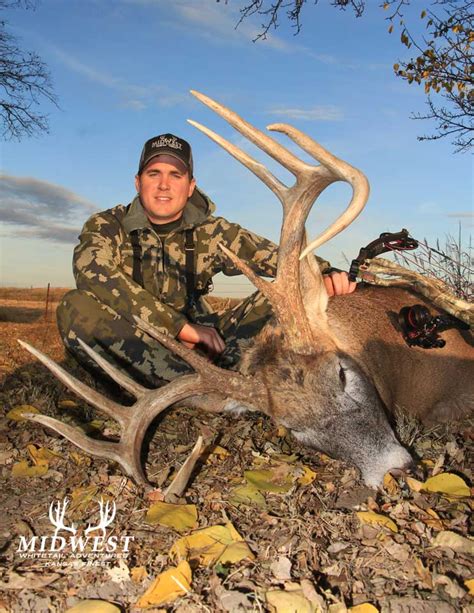 Kansas Deer Hunts Midwest Whitetail Adventures