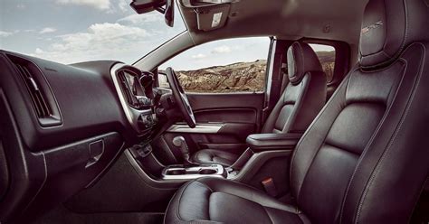 Chevrolet colorado 2021 interior images. 2018 Chevrolet Colorado Release Date, Changes, Price, ZR2 ...