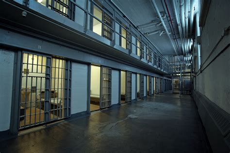 California Reports 1st Prison Inmate Death Caused By Covid 19 Nbc 7