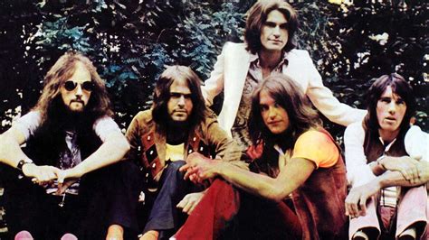 The Kinks Lola The Story Behind The Song Louder