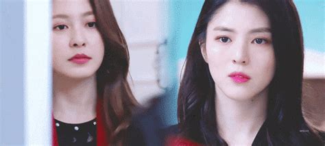 워마드 한서희 '약물 수강' 하는 이유? 인스타 여신에서 배우로 데뷔한 한서희 : 네모판
