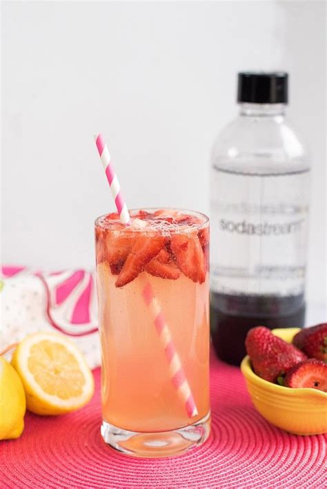 Sparkling Strawberry Lemonade Xoxobella In 2021 Sparkling
