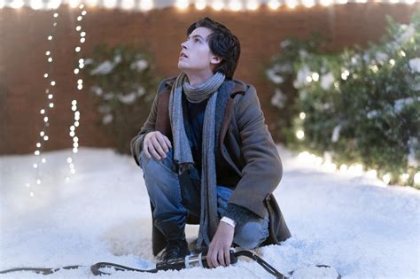 Five feet apart stars haley lu richardson and cole sprouse may play the leads in the romantic drama, but their knowledge of other romantic movie quotes is a little lacking. FIVE FEET APART Blu-ray Review | Hi-Def Ninja - Blu-ray ...