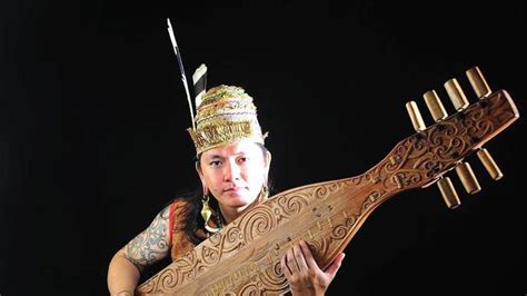 Sejarah Sampek Alat Musik Tradisional Kalimantan Timur Sering Jalan
