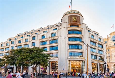 Louis Vuitton Flagship Store In Paris France Photo Imagepicture Free
