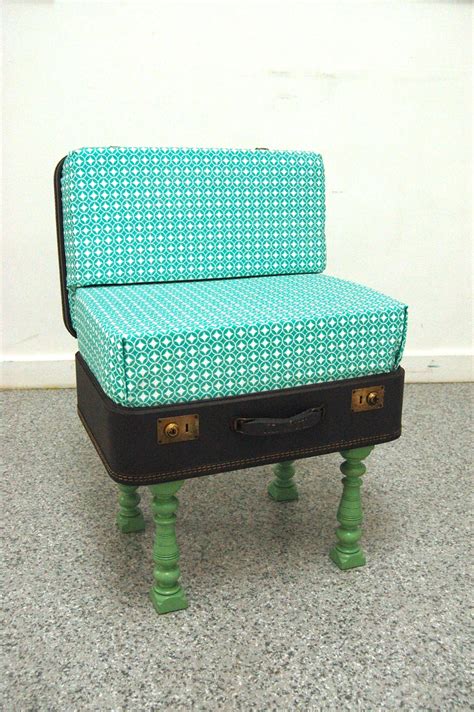 Fineartphil Suitcase Chair